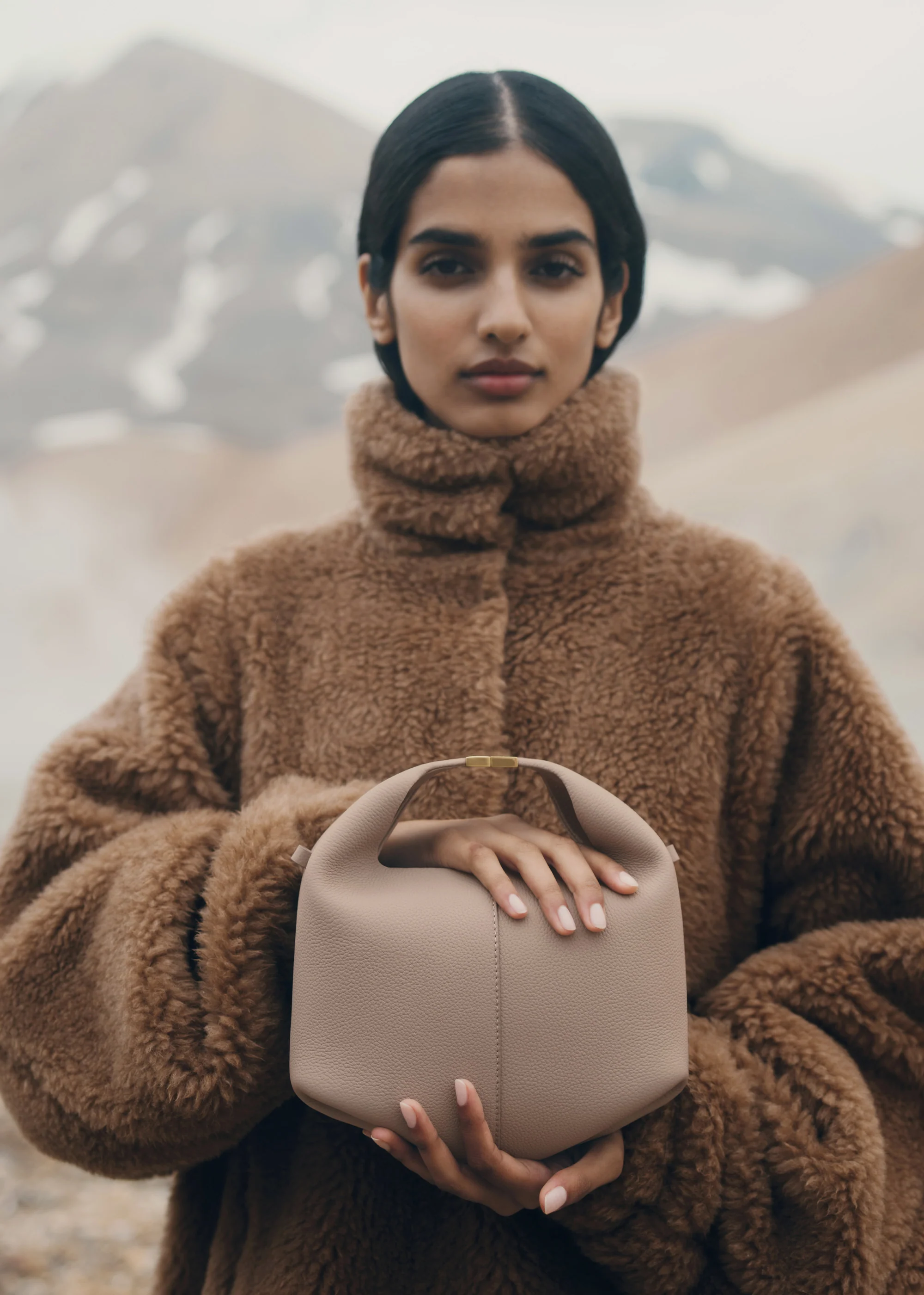 Béri - Textured Taupe - Image 4