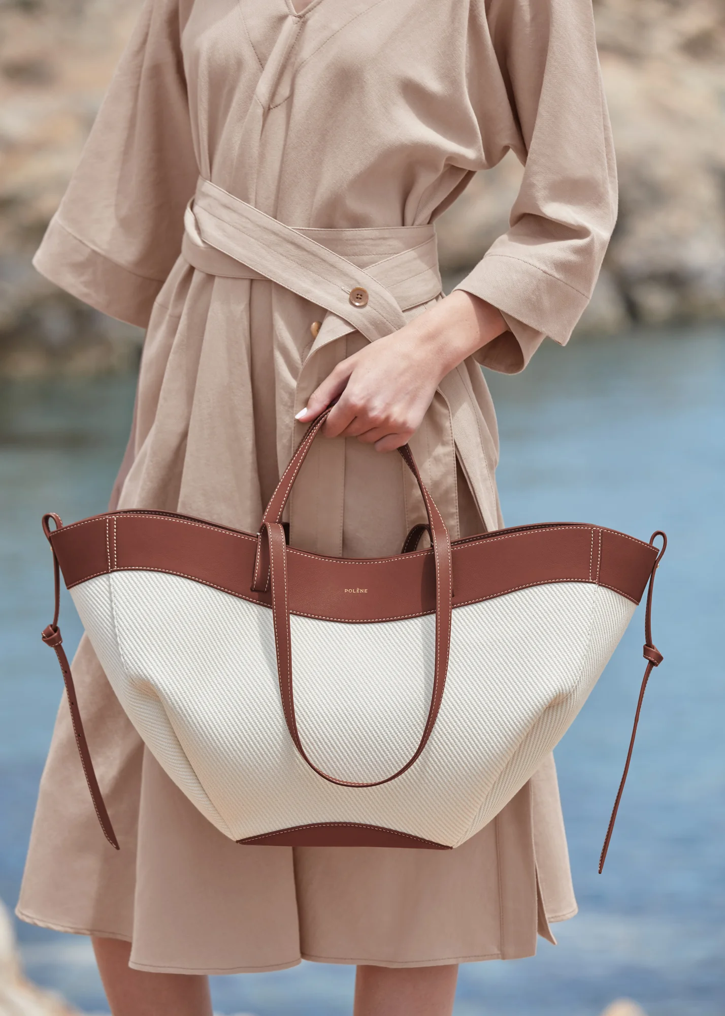 Cyme - Cognac Canvas - Image 3