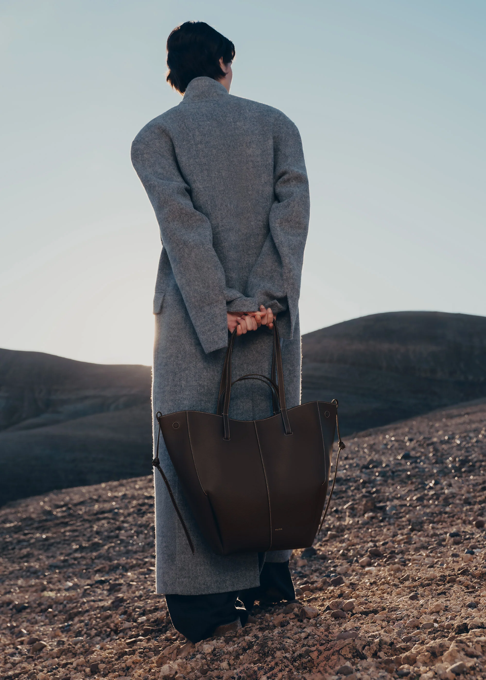 Cyme Tote - Textured Ebony - Image 4