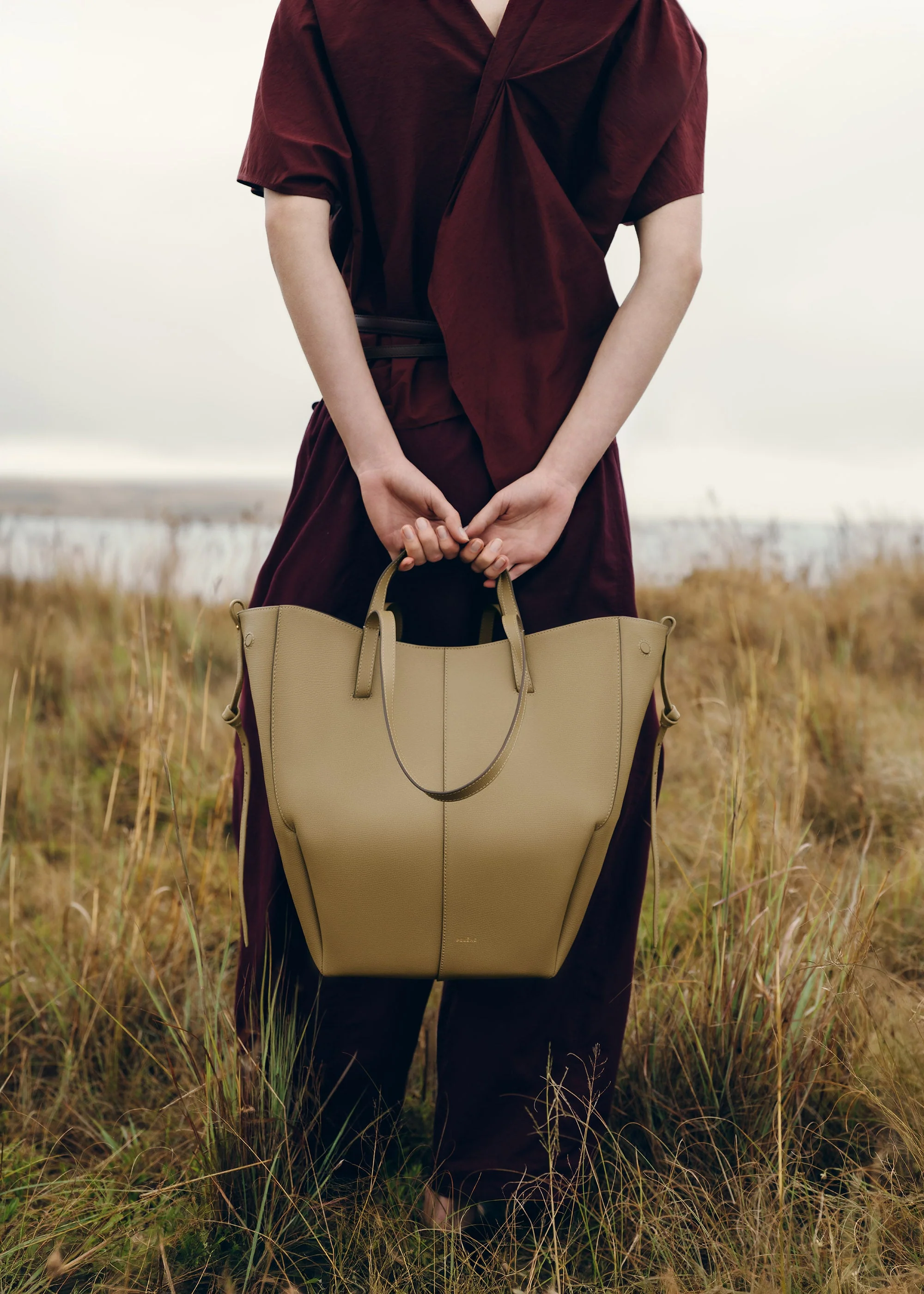 Cyme Tote - Textured Smoky Olive - Image 5