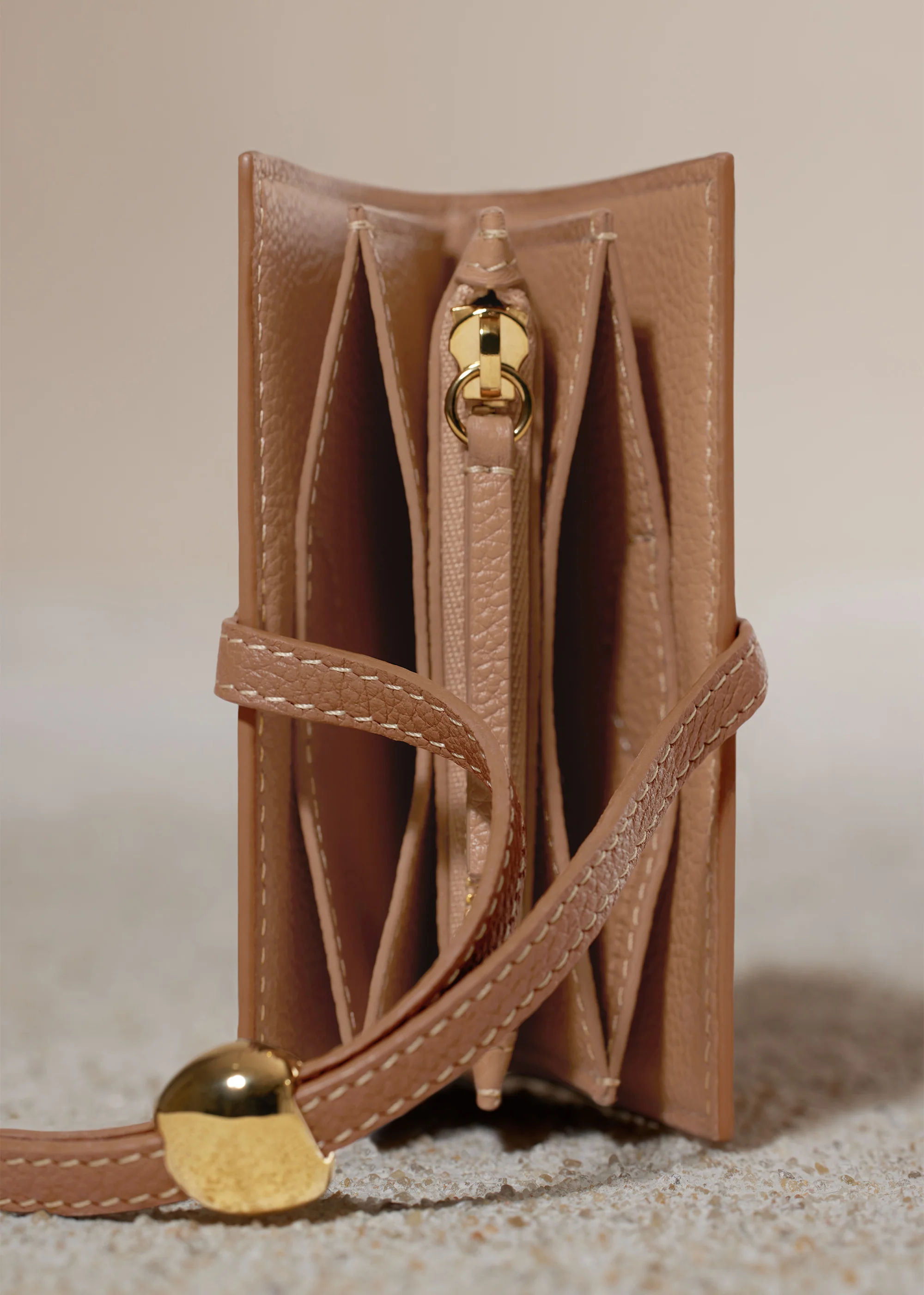Kayé Card Holder - Textured Duo Camel - Image 5