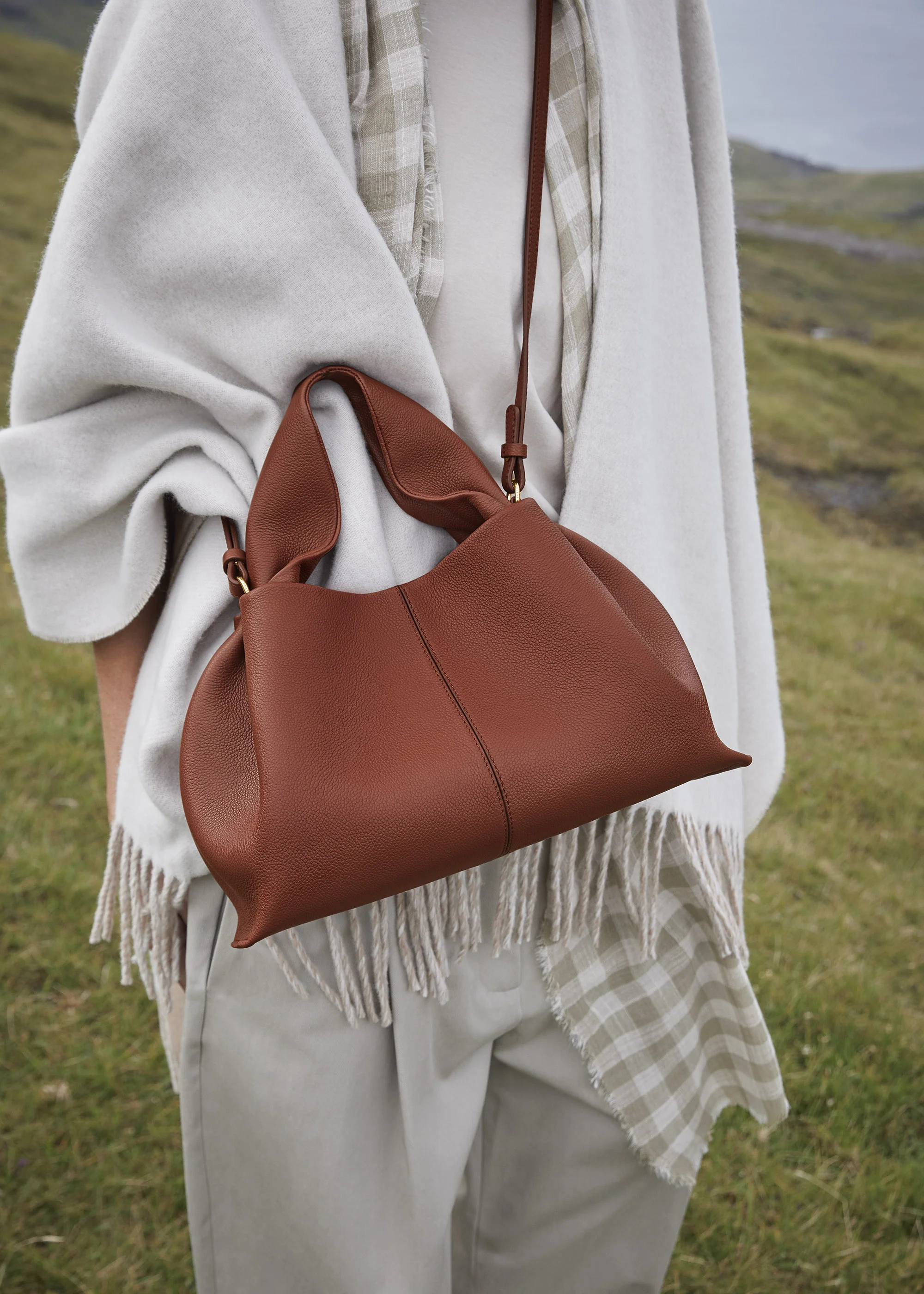 Numéro Neuf - Textured Cognac - Image 3